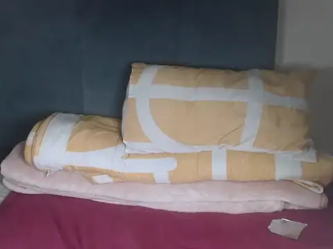 Chocolatebae86 online show from 12/01/25, 02:44