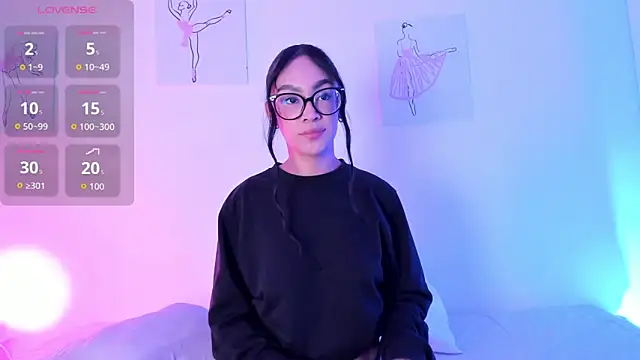 Snapshot of Klohewilliams_ chatting on 12/03/25, 12:25 Klohewilliams online show from 12/03/25, 12:25