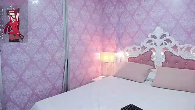 sarah sluty online show from 04/09/26, 02:22