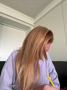 JenyJansy online show from 12/17/25, 11:27