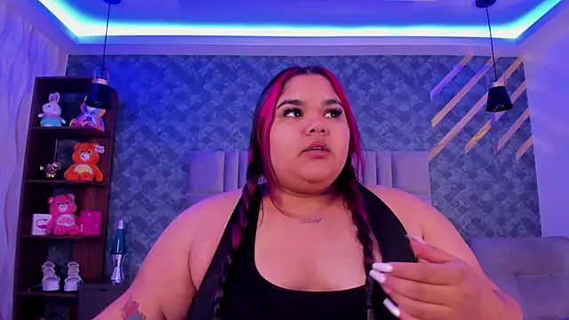 AlyzzandreRouge online show from 12/02/25, 12:32