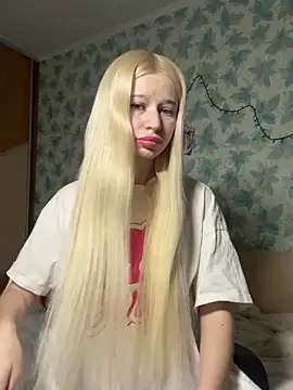 Barbie Blondie online show from 03/10/26, 06:02