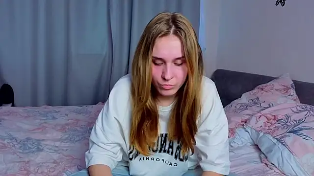 DanielRenfro online show from 12/05/25, 08:23