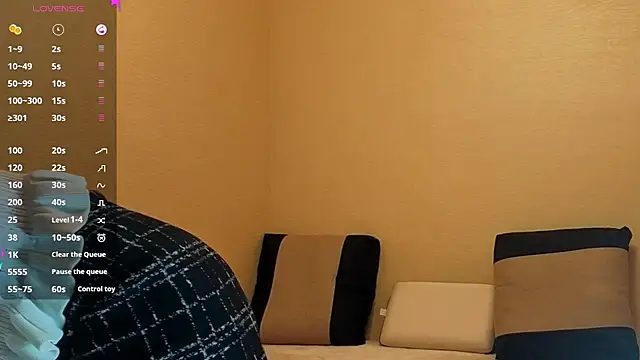 AlexaLurexx online show from 02/06/26, 02:09