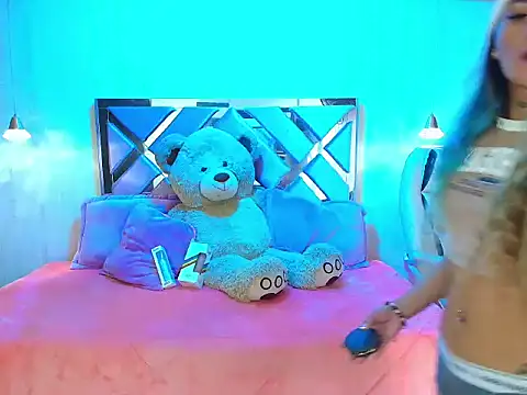 Snapshot of Dark_Dominika chatting on 01/14/26, 08:14 Dark Dominika online show from 01/14/26, 08:14