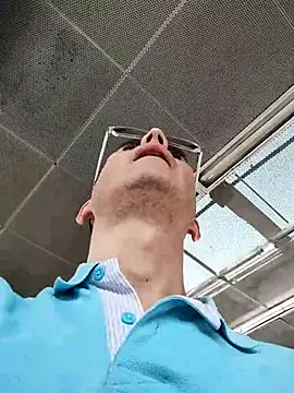 Fuegosutil online show from 11/29/25, 03:48