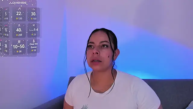 Snapshot of jimena_chic1 chatting on 04/30/26, 08:57 jimena chic1 online show from 04/30/26, 08:57