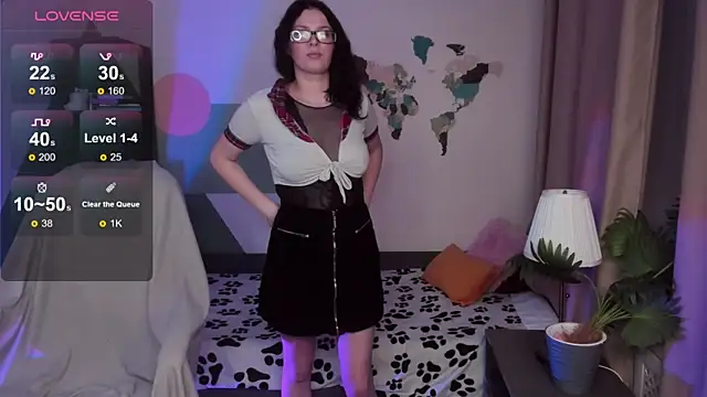 Lisa Nerdy online show from 11/29/25, 05:49