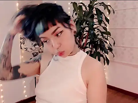 justmartina  online show from 03/01/26, 02:13