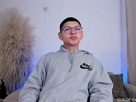 Juan belmont online show from 04/06/26, 01:03