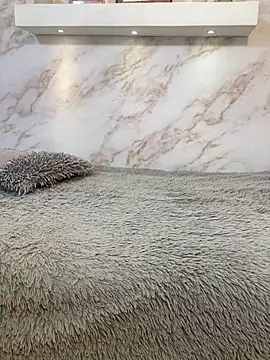 Dakota ferreti  online show from 12/23/25, 03:37