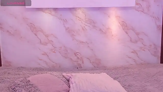 Dakota ferreti  online show from 04/12/26, 08:36