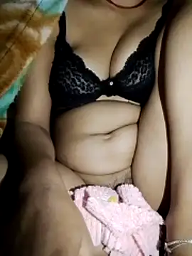 Snapshot of Miss_khusi chatting on 02/02/26, 07:23 Miss khusi online show from 02/02/26, 07:23