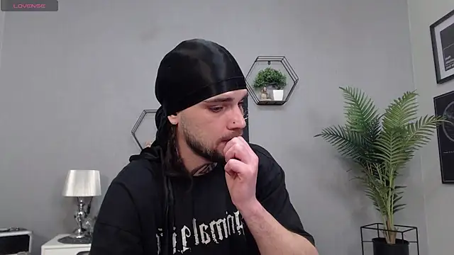 KaneHunter online show from 04/18/26, 07:07