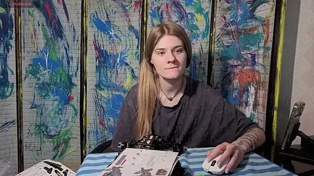 Adell Love online show from 06/09/26, 09:10