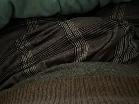 Snapshot of erdestruttor18 chatting on 02/04/26, 10:32 erdestruttor18 online show from 02/04/26, 10:32