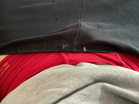 Snapshot of erdestruttor18 chatting on 03/10/26, 07:24 erdestruttor18 online show from 03/10/26, 07:24