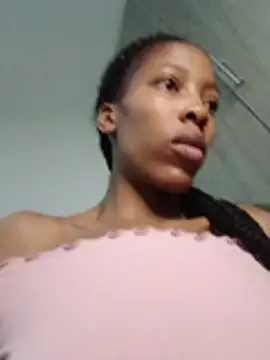 MsParisSmith online show from 02/18/26, 05:36