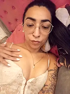 Yani-14 online show from 02/12/26, 11:11