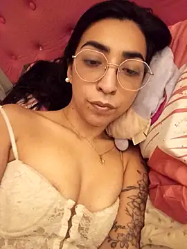 Yani-14 online show from 02/19/26, 05:36