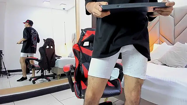 MatthewCullen online show from 04/18/26, 09:15