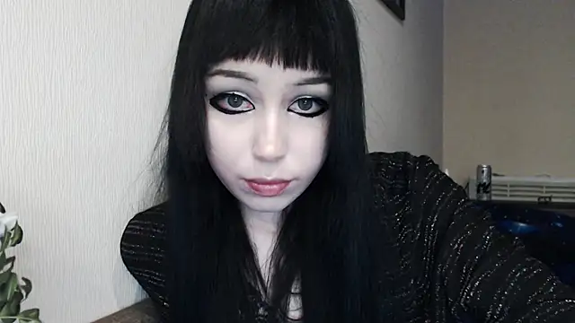 Lucyy666 online show from 12/15/25, 03:44