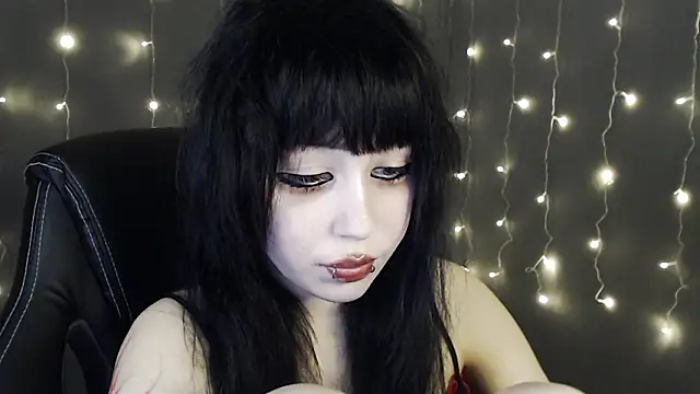 Lucyy666 online show from 02/25/26, 10:52