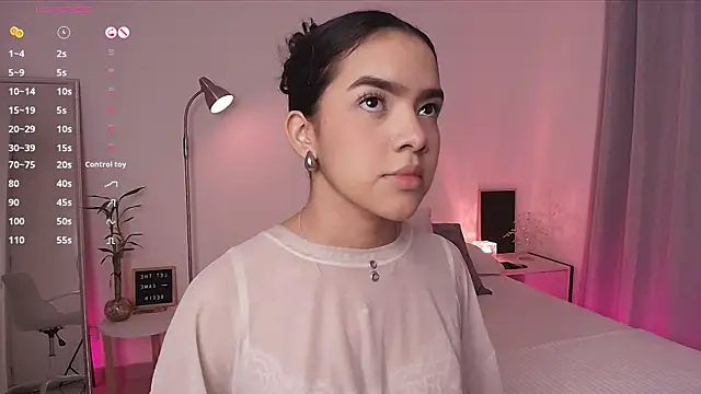 fluffycurls online show from 02/15/26, 11:30