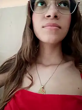 Vanneskk online show from 12/15/25, 01:37