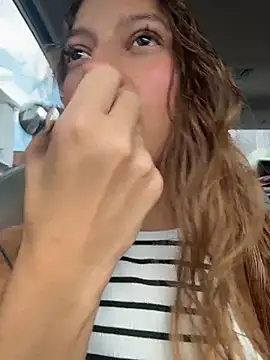 Vanneskk online show from 04/04/26, 07:44