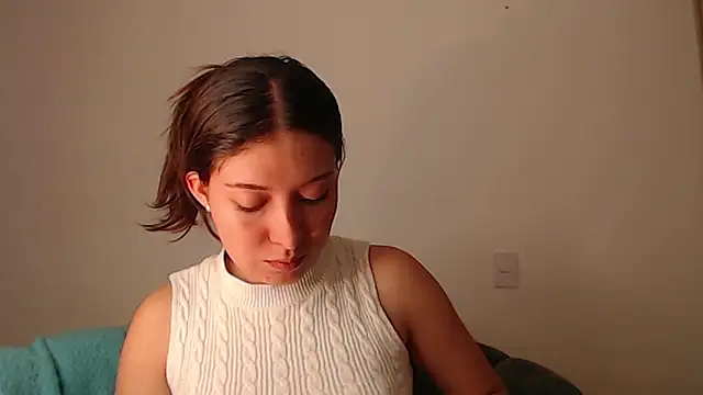 Snapshot of -Ivonny- chatting on 11/28/25, 10:12 -Ivonny- online show from 11/28/25, 10:12