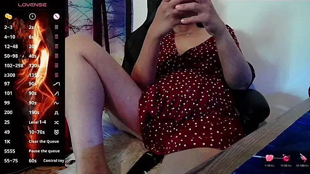 Snapshot of Whisperingfire chatting on 05/27/26, 01:52 Whisperingfire online show from 05/27/26, 01:52
