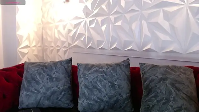 idk 24  online show from 12/17/25, 04:35