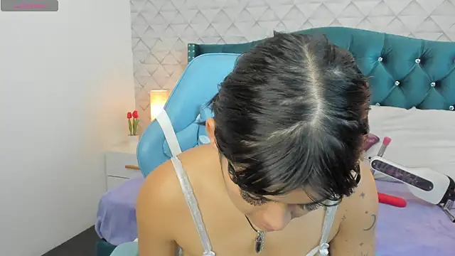 Snapshot of Valery_jame chatting on 07/10/26, 05:59 Valery jame online show from 07/10/26, 05:59