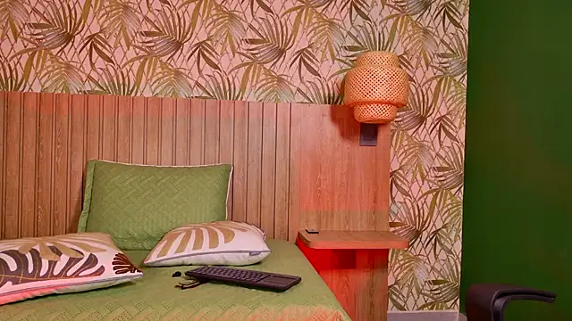 Mia Cullen online show from 02/26/26, 11:42