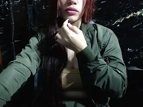 Ema hot 01 online show from 12/04/25, 10:29