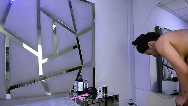 Alyssa Noah online show from 03/29/26, 03:06