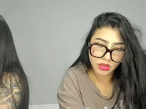 ROUS SWEET  online show from 11/30/25, 03:54