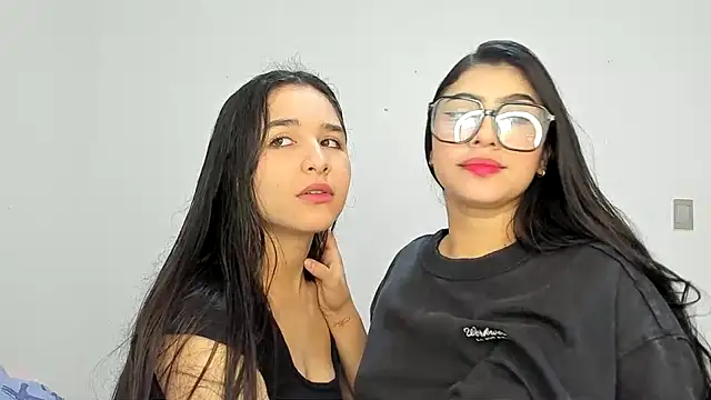 ROUS SWEET  online show from 12/15/25, 03:49