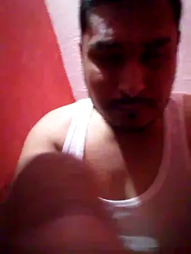 Snapshot of cristian112090 chatting on 02/04/26, 09:20 cristian112090 online show from 02/04/26, 09:20