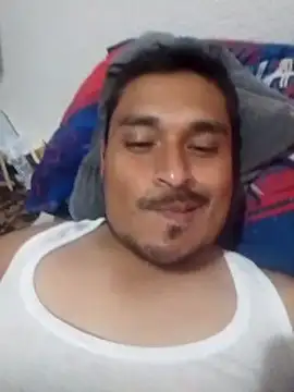 Snapshot of cristian112090 chatting on 03/13/26, 08:04 cristian112090 online show from 03/13/26, 08:04