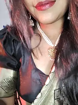 Snapshot of Muskan4156 chatting on 04/24/26, 05:15 Muskan4156 online show from 04/24/26, 05:15