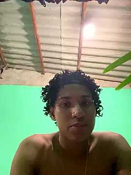 Snapshot of nvh18Aklzim chatting on 01/09/26, 05:32 nvh18Aklzim online show from 01/09/26, 05:32