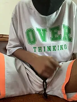 austindaddy69 online show from 04/21/26, 06:20