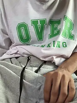 austindaddy69 online show from 04/22/26, 04:37