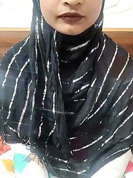 Snapshot of Zoyaa-Zubair chatting on 12/02/25, 11:15 Zoyaa-Zubair online show from 12/02/25, 11:15