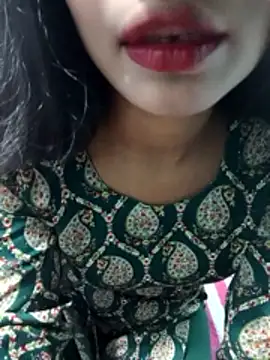 Snapshot of Zoyaa-Zubair chatting on 02/20/26, 06:30 Zoyaa-Zubair online show from 02/20/26, 06:30