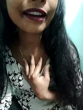 Snapshot of Zoyaa-Zubair chatting on 03/12/26, 07:09 Zoyaa-Zubair online show from 03/12/26, 07:09