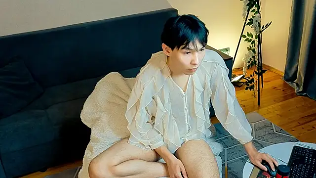 swiftpocket1 online show from 11/30/25, 01:37