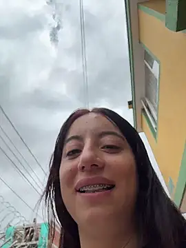 Mia fiire online show from 04/10/26, 07:07